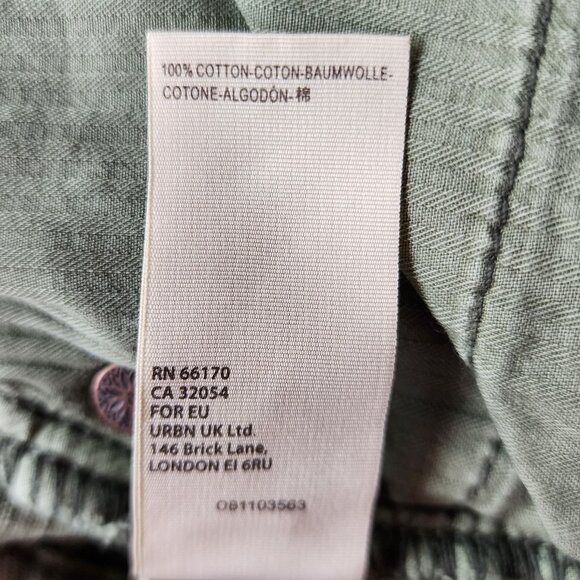 Free People We The Free Womens 26 Shorts Loving Good Vibrations Cut Off Jean - Picture 8 of 10